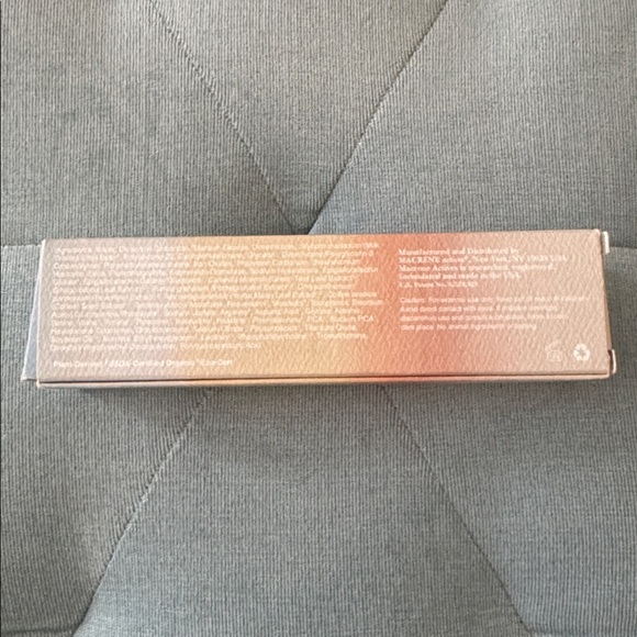 NIB Dr. Macrene Actives Concealer in Medium - Picture 3 of 6